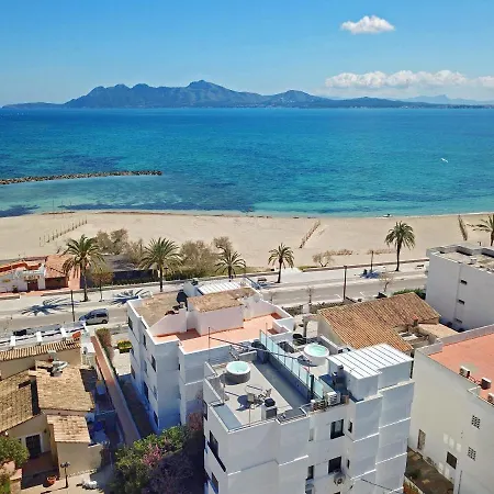 Seaside Oasis: Beachfront 2br With Jacuzzi Terrace Apartment *